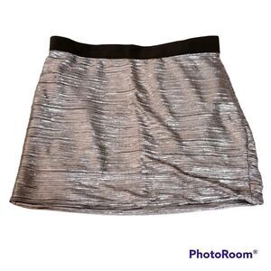 5/$25 Y2K Silver black mini skirt